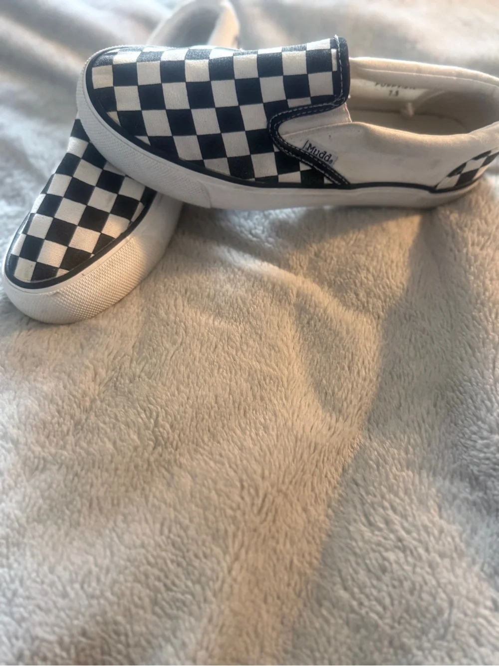 Mudd Women's Size 7.5 Poppy-01L Slip-On Sneakers | Black & White Checkered Flats